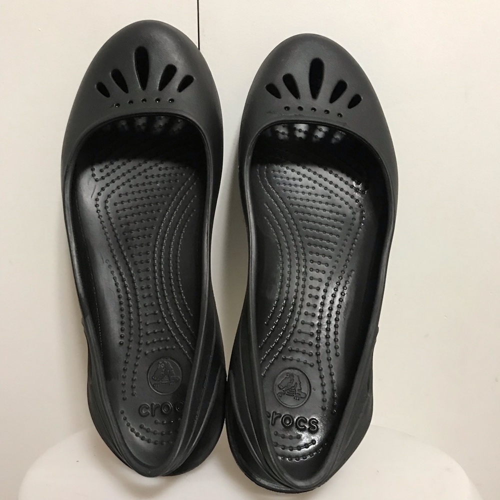 Crocs Black Sandals Size 10W
